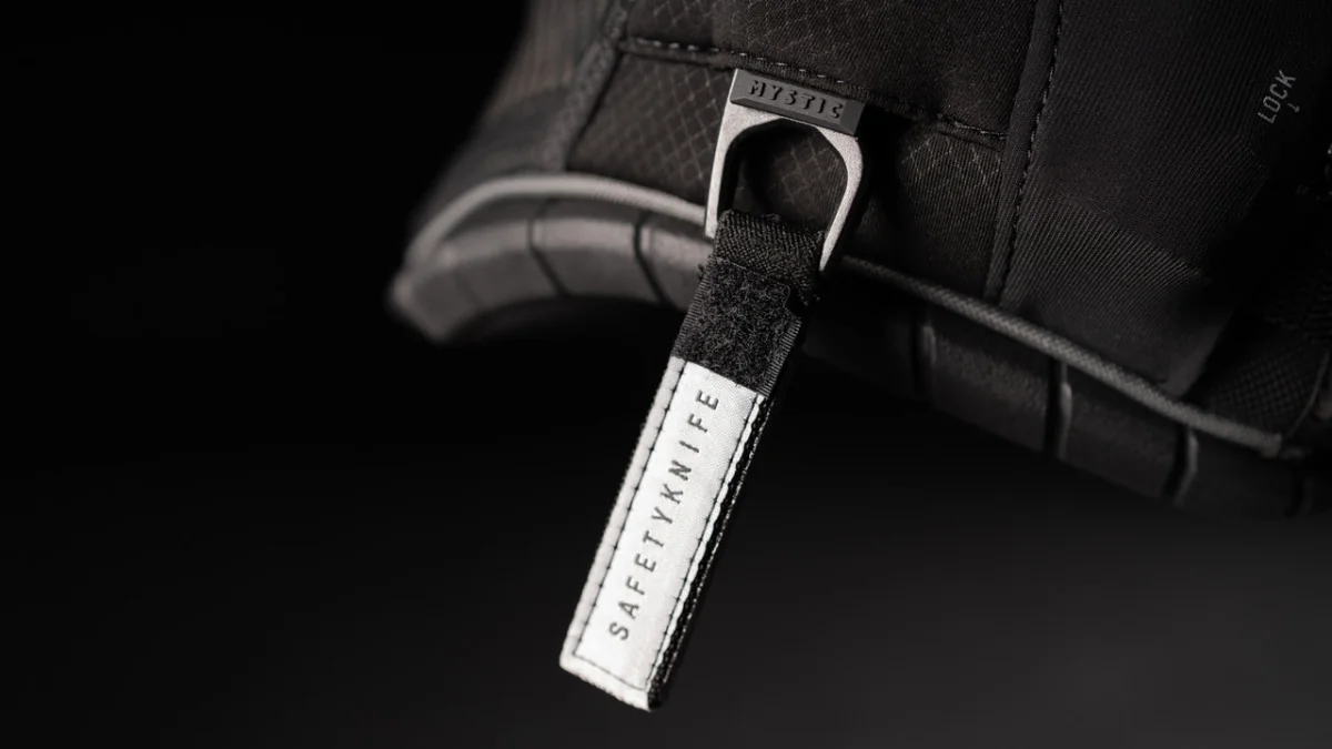 Stealth Waist Harness — Integrated safety knife side pocket