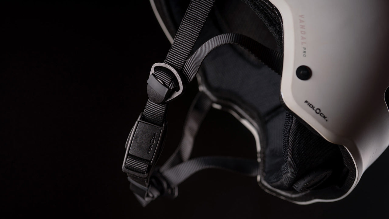 Vandal Pro Helmet — Fidlock quick release chin closure