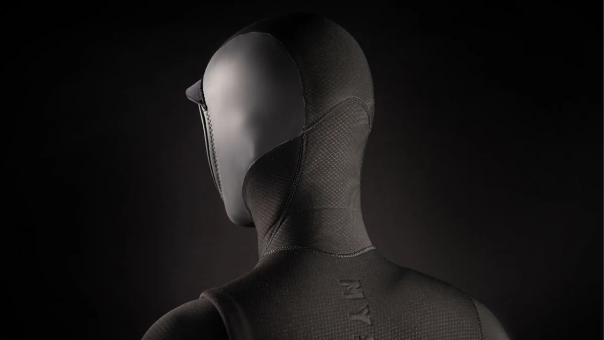 Voltt Hooded Fullsuit 6/4/3mm Fzip — Fixed hood (Hooded)