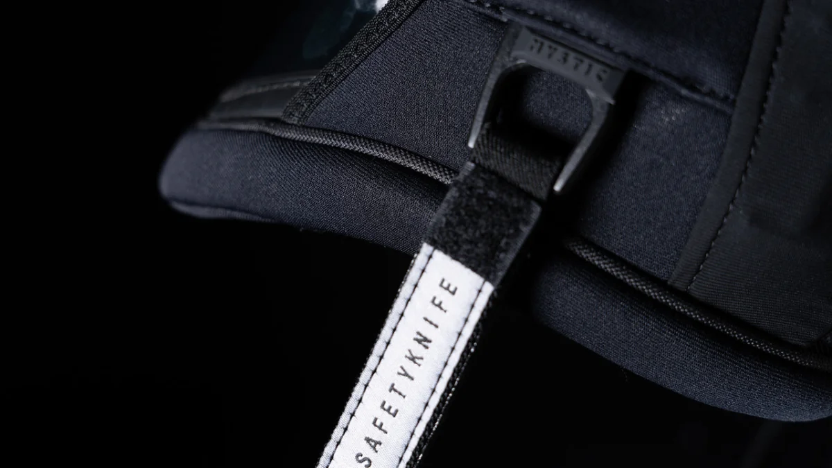 Majestic Waist Harness Ydwer — Integrated safety knife pocket