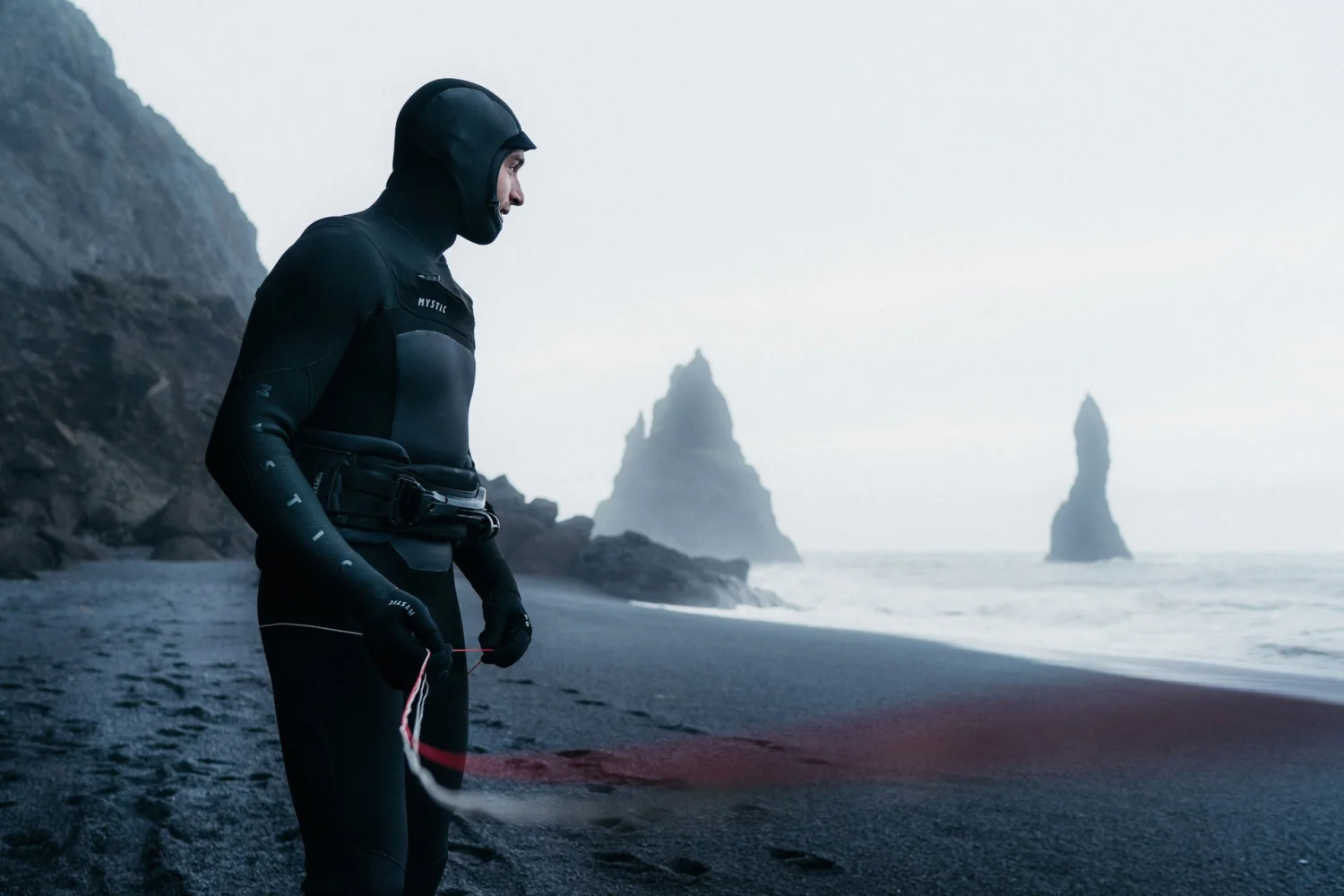 Voltt Hooded Fullsuit 6/4/3mm Fzip — Mystic Voltt Hooded Wetsuit Marketing Image 5