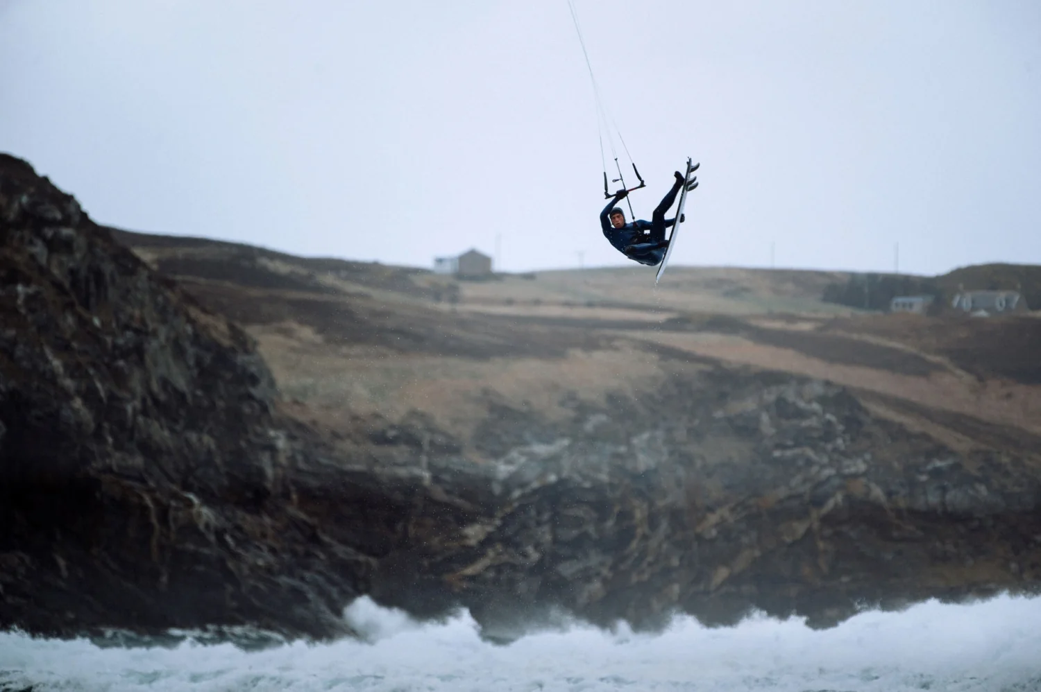 The One Fullsuit 5/3mm Zipfree — Mystic The One Wetsuit Marketing Image 3