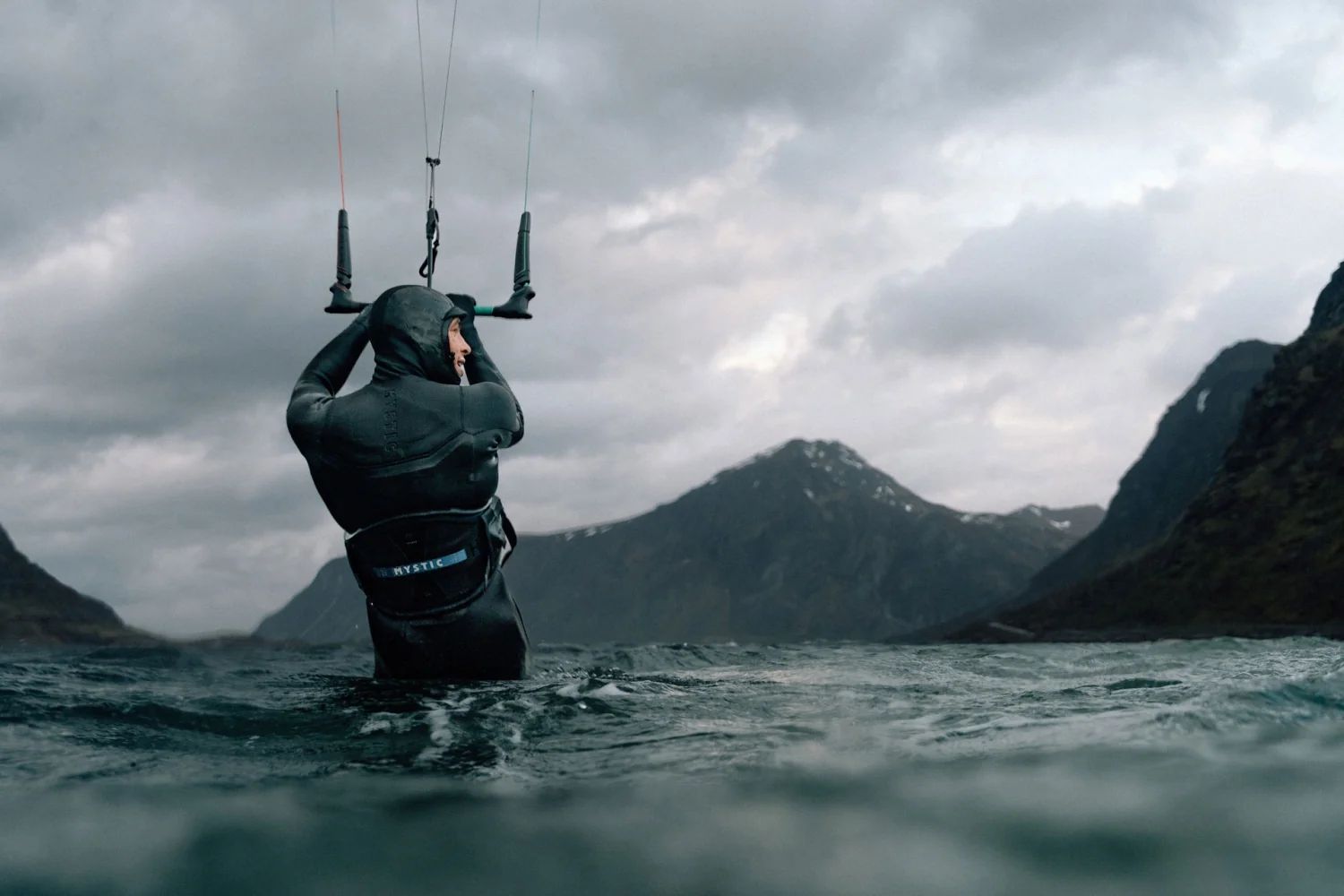 Voltt Hooded Fullsuit 6/4/3mm Fzip — Mystic Voltt Hooded Wetsuit Marketing Image 2