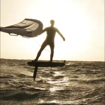 Kiteskolen.no — snøkiting course offers